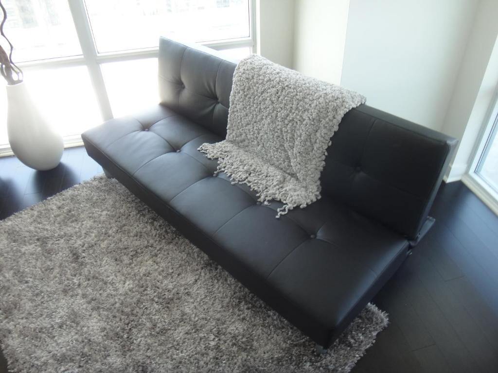 Square One Fully Furnished Suite Mississauga Exterior photo